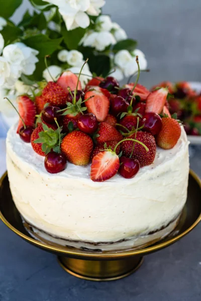 Cake Berries Summer Background Birthday Summer Concept — Stock Photo, Image