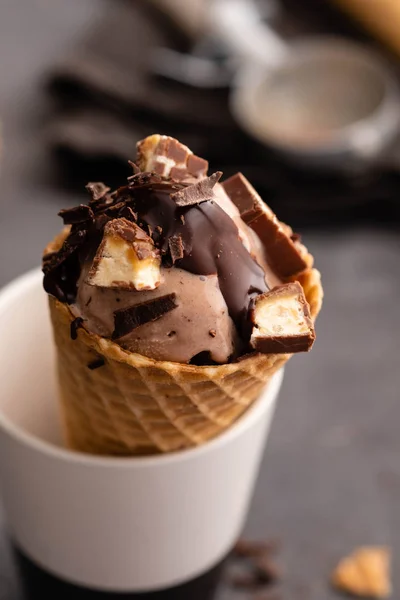 Eiszapfen Schokoladengeschmack Leckeres Appetitanregendes Schokoladeneis — Stockfoto