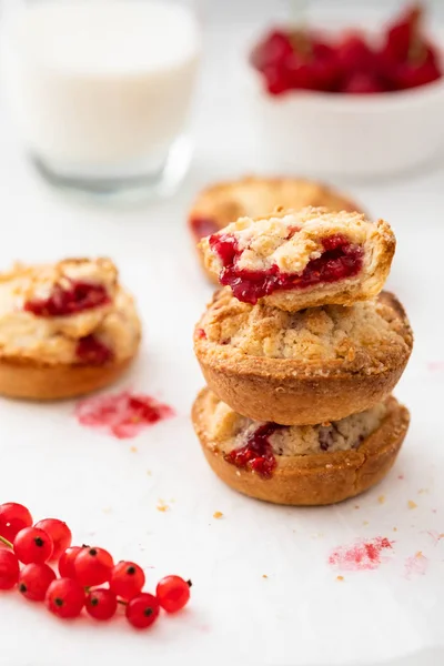 Biscoitos Caseiros Com Geléia Groselha Vermelha Espaço Cópia — Fotografia de Stock