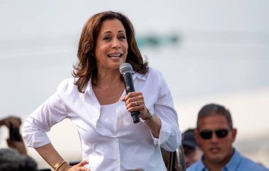 Demokrat Başkan Adayı Kamala Harris