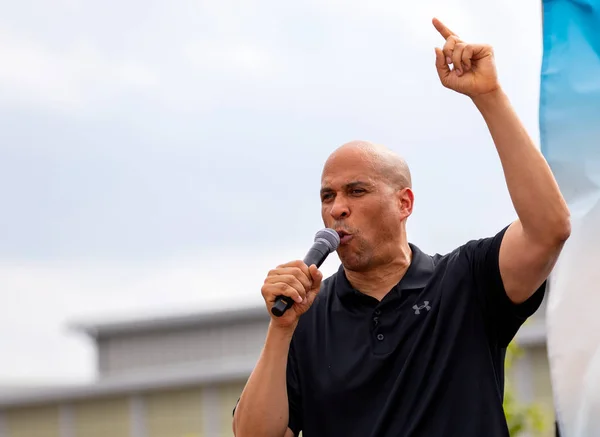 Democraat Cory Booker — Stockfoto