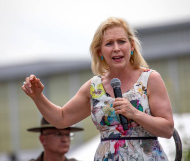 Kirsten Gillibrand