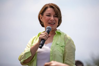 Senatör Amy Klobuchar