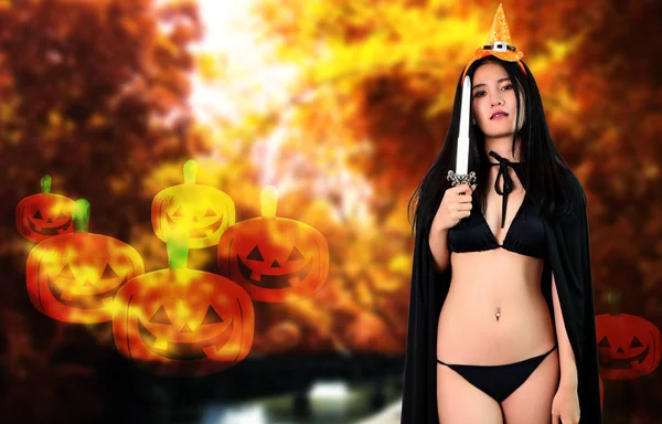 Sexy Vrouw Heks Zwarte Bikini Halloween Achtergrond — Stockfoto
