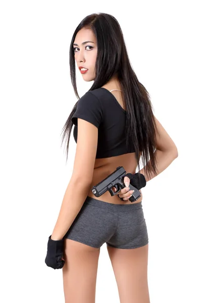 Азиатка Черной Одежде Коротко Держит Пистолет — стоковое фото
