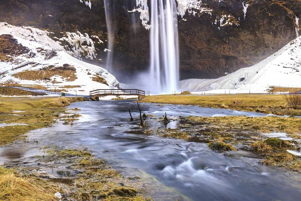 Islandia Landmark Seljalandsfoss Duże Wodospady Winter Ustawienie Śniegu Lodu — Zdjęcie stockowe