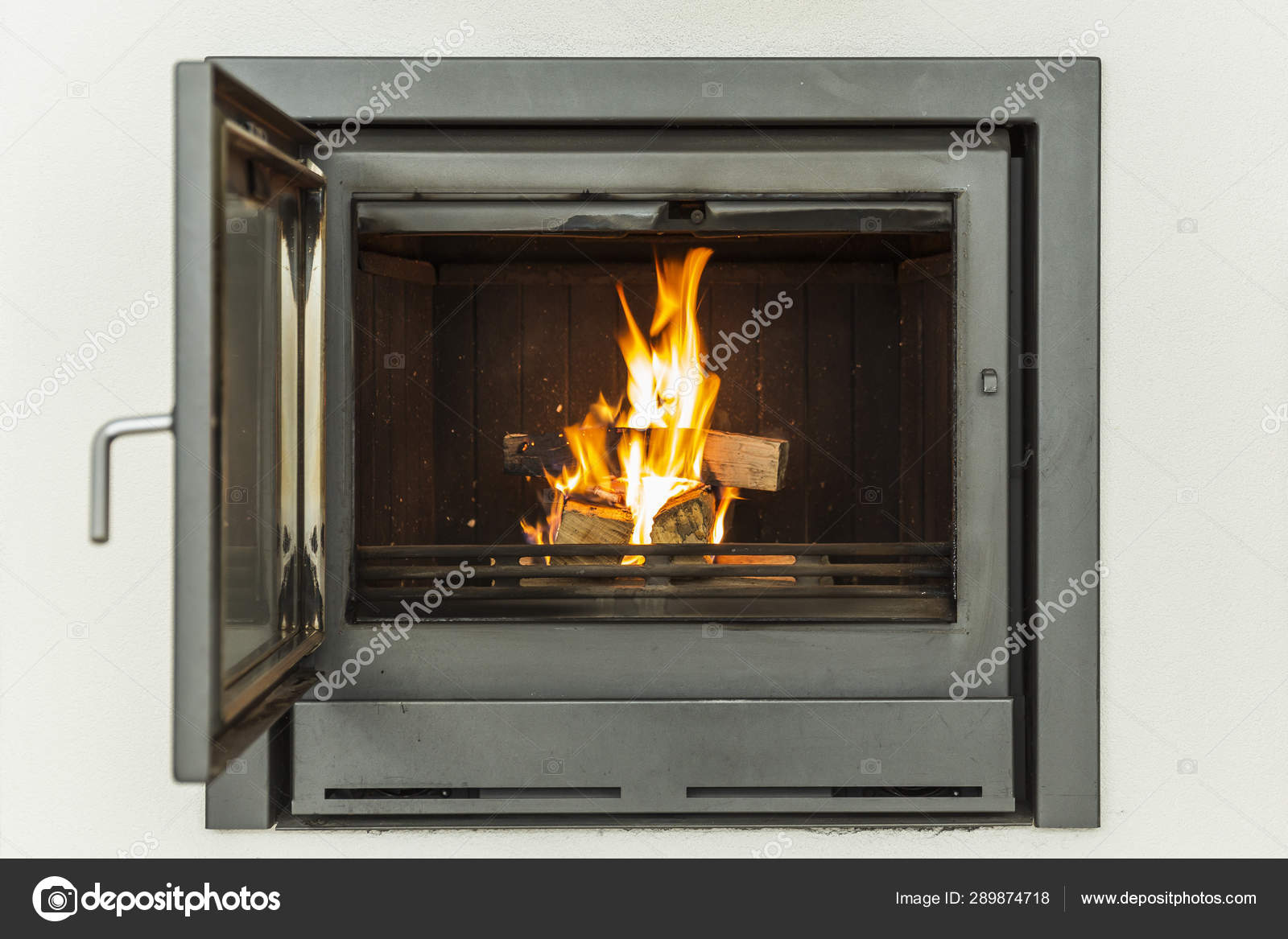 Luxurious Modern Design Fireplace With Glass Door White Walls O