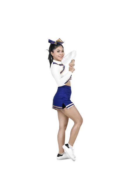 Joyeux Asiatique Cheerleader Action Posant Isolé Sur Fond Blanc — Photo