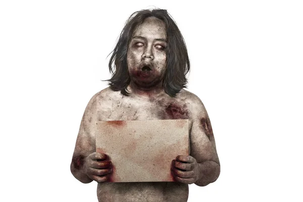 Porträt Eines Zombie Mannes Mit Leerem Braunem Papier Für Kopierraum — Stockfoto