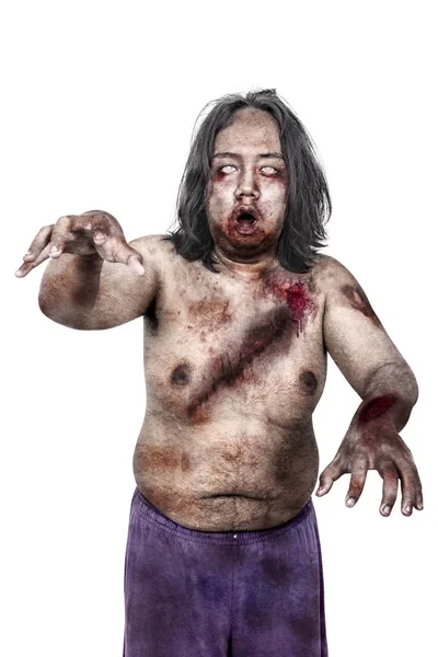 Τρομακτικό Ζόμπι Άνθρωπος Πληγωμένο Σώμα Στέκεται Απομονωθεί Λευκό Φόντο — Φωτογραφία Αρχείου