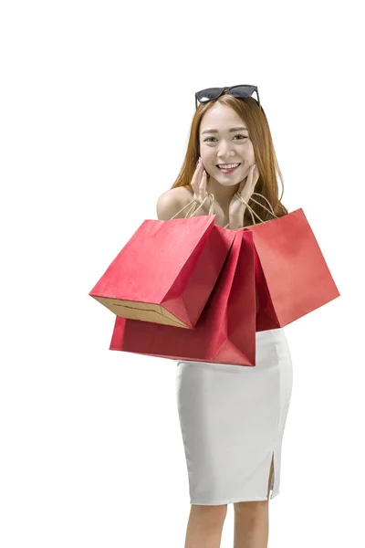 Sorrindo Asiático Mulher Luxo Com Muitos Sacos Compras Vermelhas Posando — Fotografia de Stock