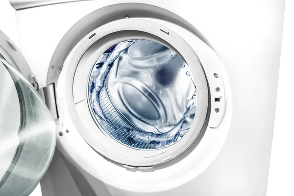 Wasser Spritzt Waschmaschinentrommel Über Weißem Hintergrund — Stockfoto