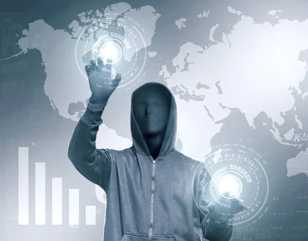 Hacker i svart hoodie röra virtuella skärmen med diagramfältet — Stockfoto
