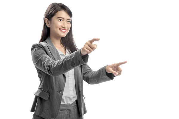 Ritratto di donna d'affari asiatica che tocca qualcosa con la pinna — Foto Stock