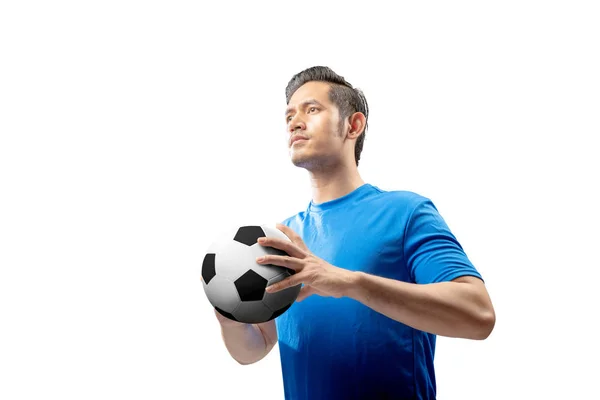 아시아 축구 선수 남자의 초상화 에 푸른 저지 들고 있는 — 스톡 사진