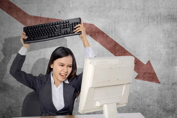 Asian Businesswoman Feeling Depressed Looking Global Economic Impact Report Computer — Stock Photo, Image