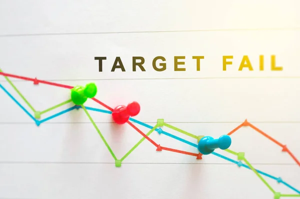 Colorful Chart Arrow Graph Target Fails Text Global Economic Crisis — Stock Photo, Image