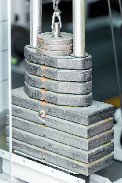 Placas Pesadas Metálicas Apiladas Para Hacer Ejercicio Gimnasio — Foto de Stock