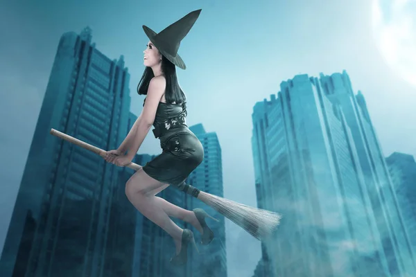 Asian Witch Woman Hat Flying Magic Broomstick Night Scene Background — Stock Photo, Image