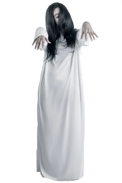 Straszna Kobieta Duch Stojąca Białym Tle Zarozumiałość Halloween — Zdjęcie stockowe