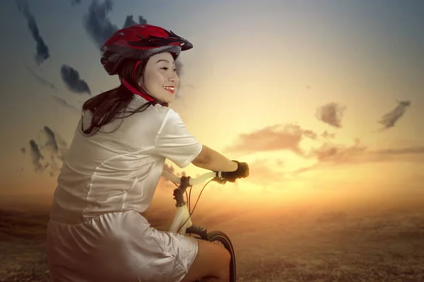 Asian Woman Bicycle Helmet Riding Bicycle Meadow Field — Stock Photo, Image