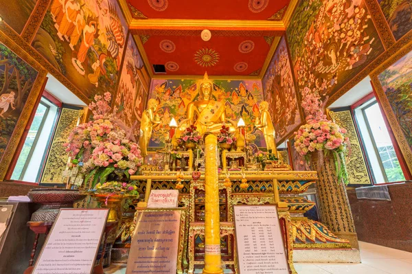 Estatua de Buda del Templo de Wat Bukkhalo Bangkok, Tailandia —  Fotos de Stock