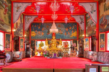 Chachoengsao / Tayland / 12 Temmuz 2020: Wat Thepnimitr, Kral Rama 5 döneminde inşa edildi, yaklaşık 2411 yılında, daha önce bir manastır kurdu..