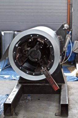 Hisse senedi polimer kaplama ile galvanizli çelik-soğuk haddelenmiş rulolar