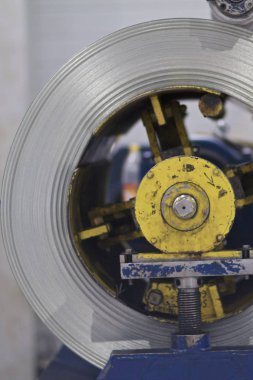 Hisse senedi polimer kaplama ile galvanizli çelik-soğuk haddelenmiş rulolar