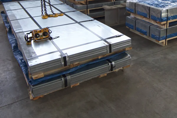 Galvanizli çelik levha paketlerine, hisse senedi