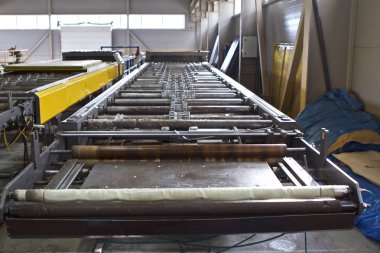 Rulo imalat, galvanizli çelik işleme doğrultusunda çeşitli bölümlerini unsurları