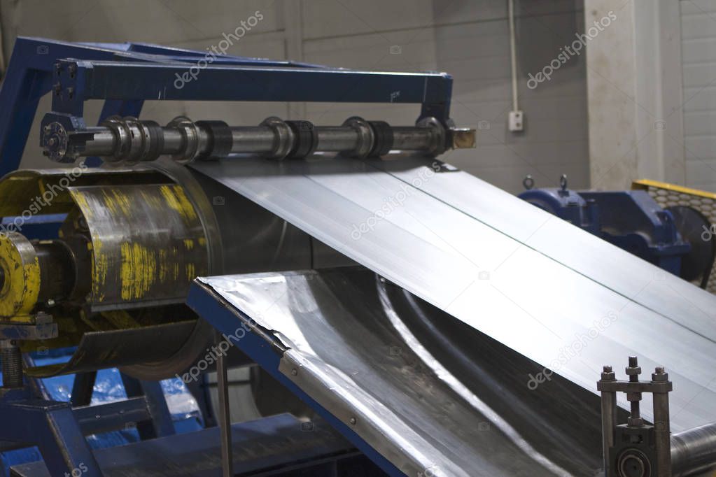 Elements of various sections of the galvanized steel processing line in rolls, manufacturing
