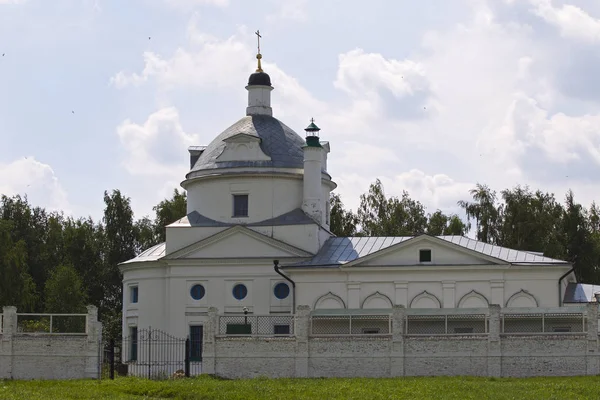 Arquitectura Las Iglesias Catedrales Ortodoxas Rusas Pueblo Konstantinovo Región Riazán —  Fotos de Stock