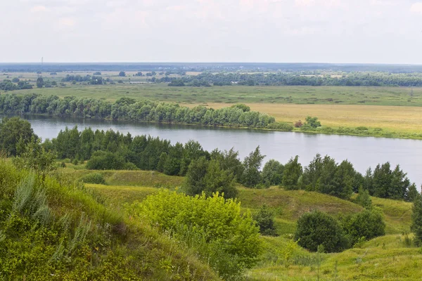 Widok Rzekę Oka Pobliżu Wsi Konstantinovo Riazaniu Regionu Rosja — Zdjęcie stockowe