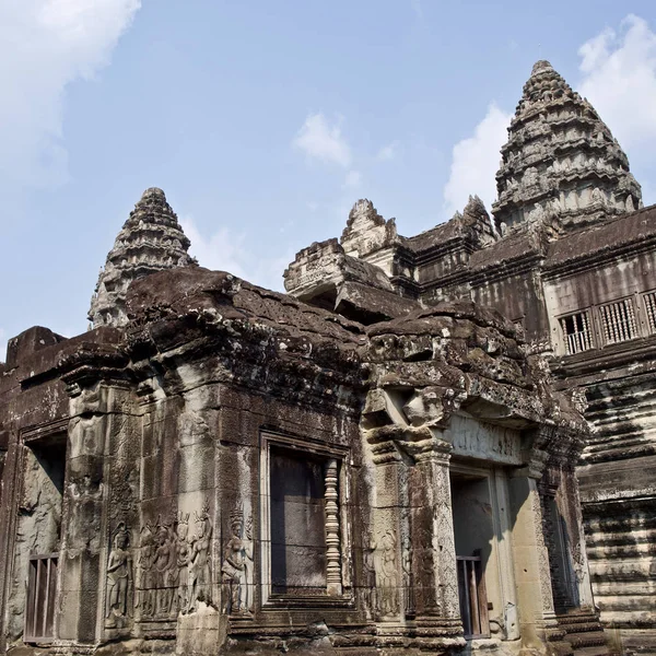 Architecture of ancient temple complex Angkor, Siem Reap — Stock Photo, Image