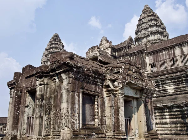 Architecture of ancient temple complex Angkor, Siem Reap — Stock Photo, Image