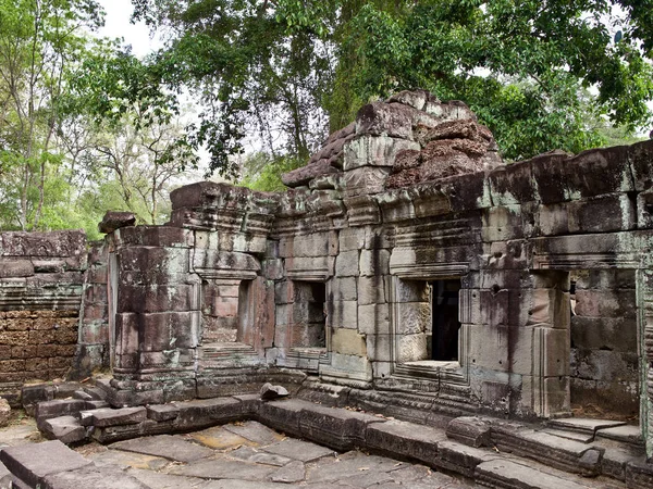 Architektura starověku chrámového komplexu Angkor, Siem Reap — Stock fotografie