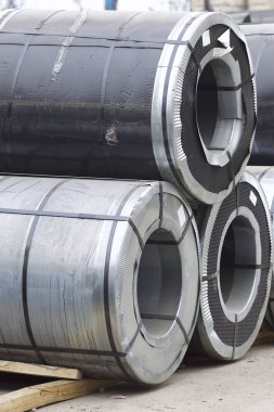 Stokta soğuk haddelenmiş galvanizli çelik ruloları