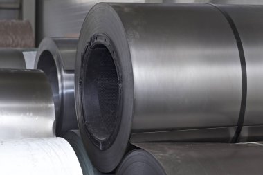 Stokta soğuk haddelenmiş galvanizli çelik ruloları