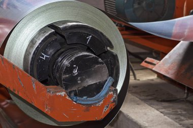 Stokta soğuk haddelenmiş galvanizli çelik ruloları