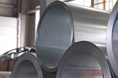 Stokta soğuk haddelenmiş galvanizli çelik ruloları