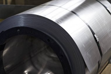 Stokta soğuk haddelenmiş galvanizli çelik ruloları