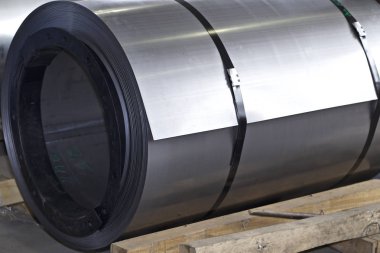 Stokta soğuk haddelenmiş galvanizli çelik ruloları