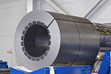 Stokta soğuk haddelenmiş galvanizli çelik ruloları