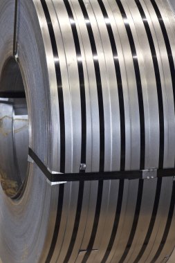 Stokta soğuk haddelenmiş galvanizli çelik ruloları