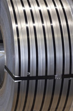 Stokta soğuk haddelenmiş galvanizli çelik ruloları