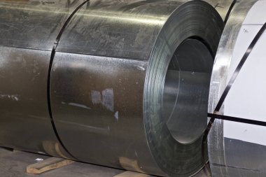 Stokta soğuk haddelenmiş galvanizli çelik ruloları