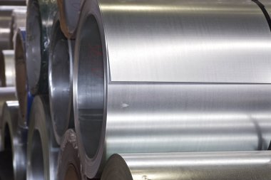 Stokta soğuk haddelenmiş galvanizli çelik ruloları