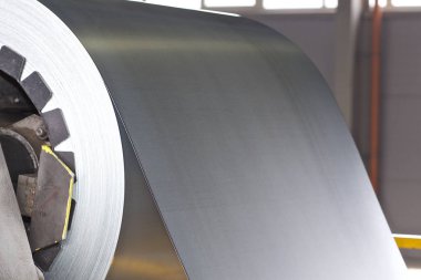 Stokta soğuk haddelenmiş galvanizli çelik ruloları