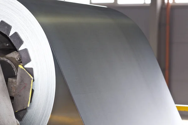 Stokta soğuk haddelenmiş galvanizli çelik ruloları
